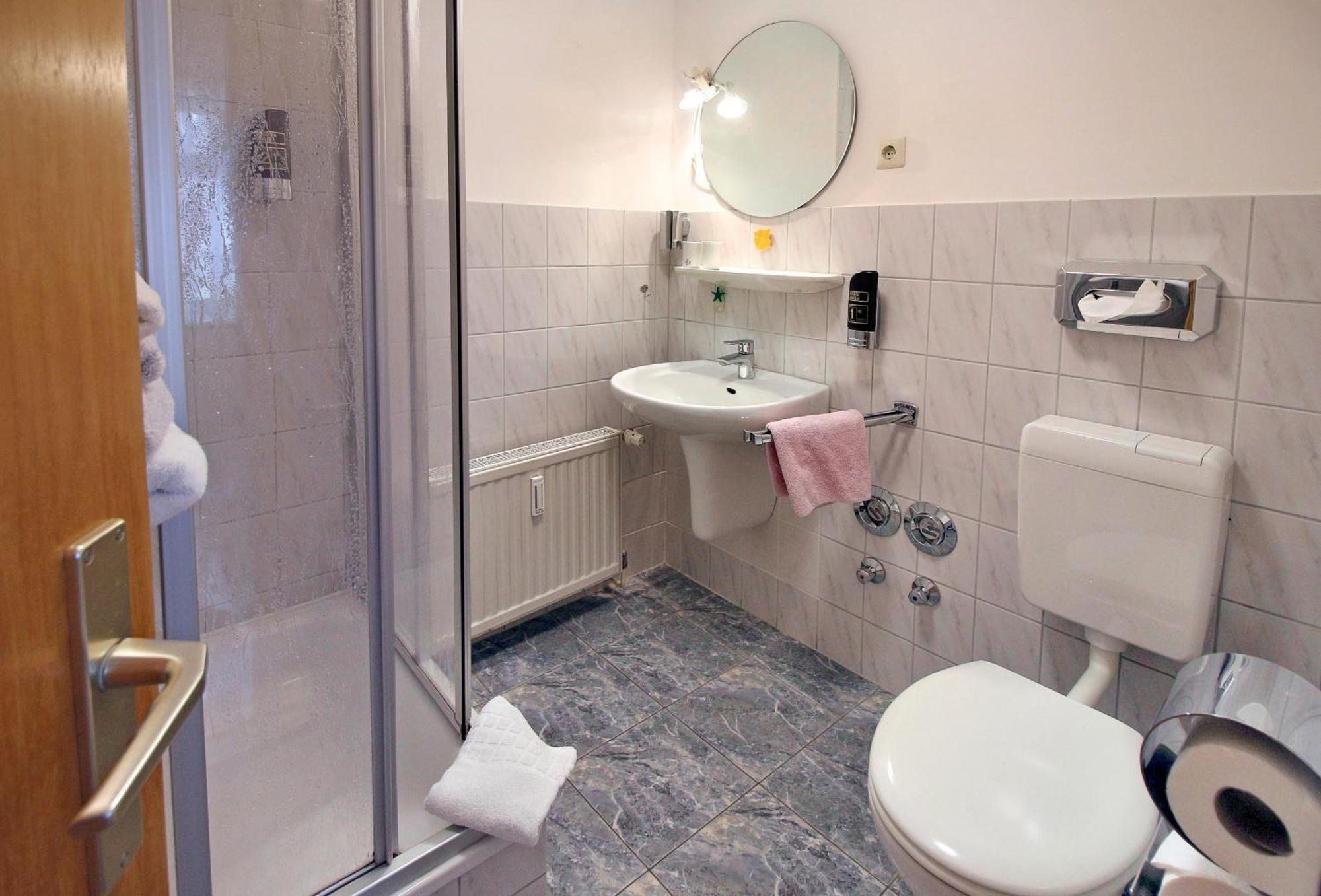 Ferienzimmer In Der Villa Ostseelilie Sassnitz Quarto foto